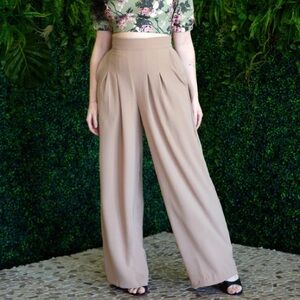 New (never worn) Laura Byrnes/Pinup Girl Tan Palazzo pants Size L